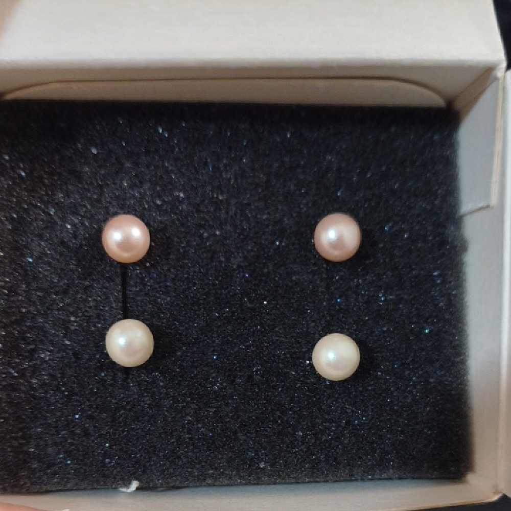 Avon Classic Pink and Cream Pearl Stud Earrings - Women Jewelry